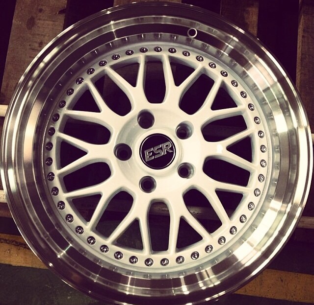 esr slot car wheels