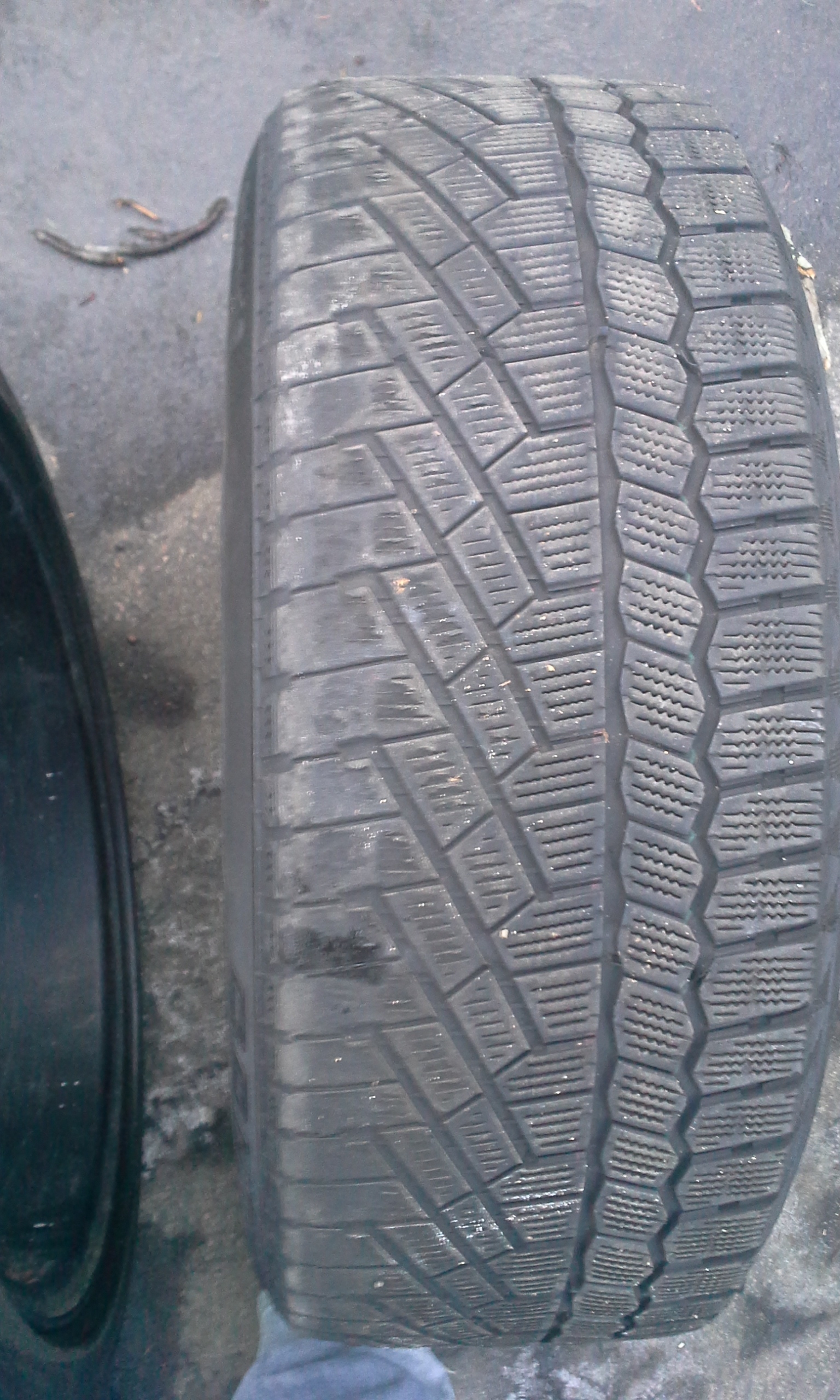 Name:  Tire 2.JPG
Views: 597
Size:  1.94 MB