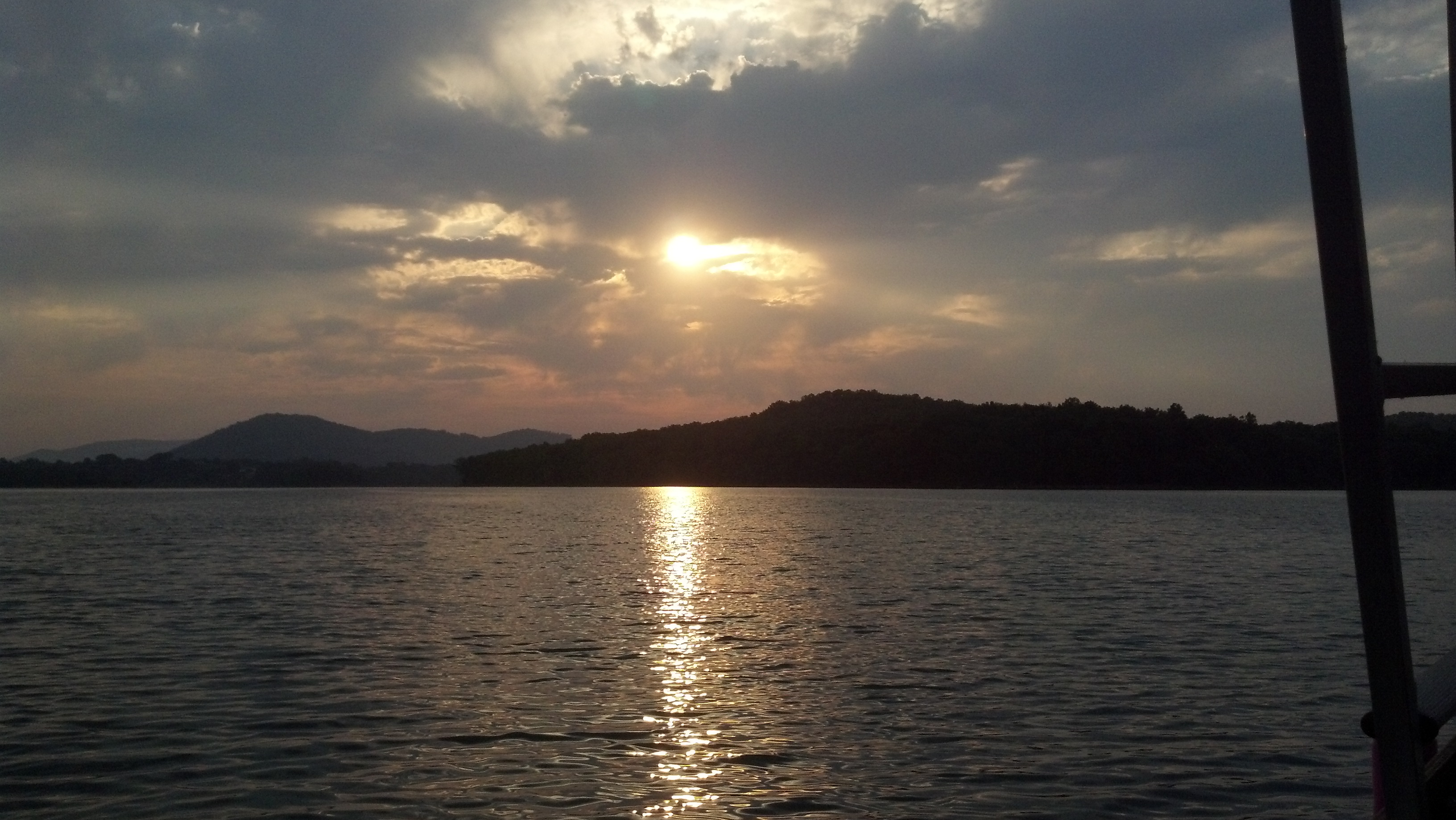 Name:  2012-06-30_07-10-48_882.jpg
Views: 358
Size:  1.19 MB